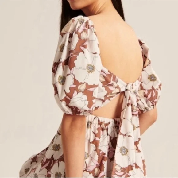 Abercrombie Floral Puff Sleeve Dress- size small - Picture 3 of 5